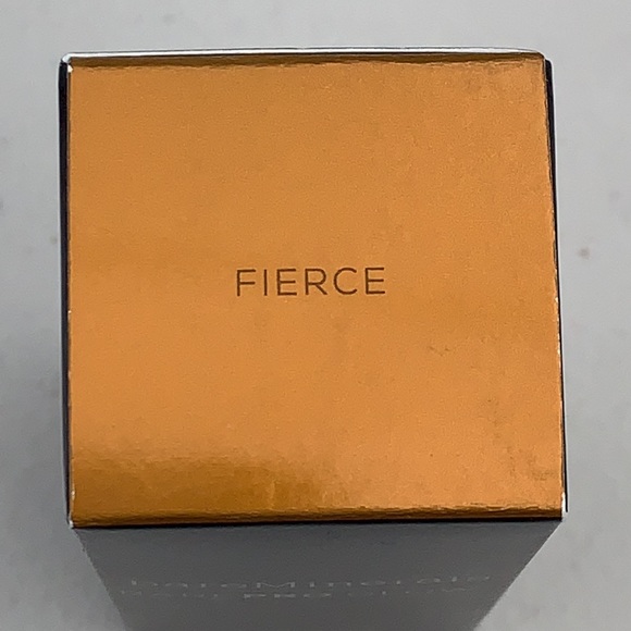 BAREPRO GLOW Liquid Highlighter - Picture 10 of 10